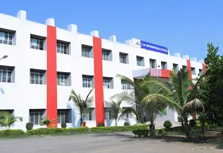 CM International School