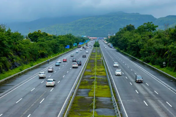 Mumbai–Pune Expressway